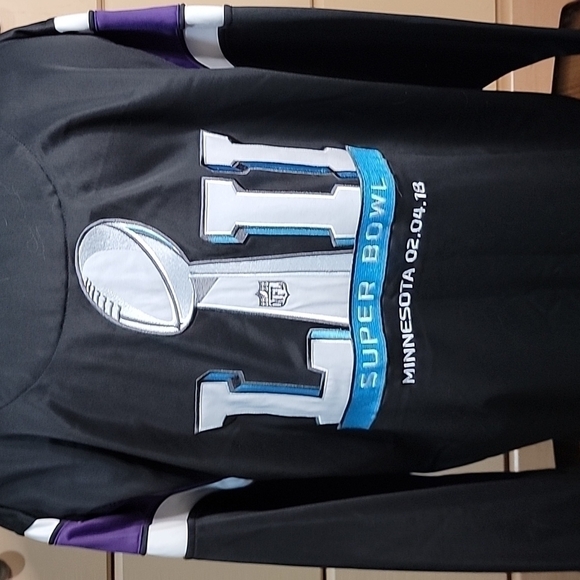 52nd Superbowl @ Minnesota US Bank Stadium Zip Up - Picture 2 of 5